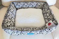 Peanuts New Snoopy Camp Pet Cozy Cuddler Bed 25x21x8