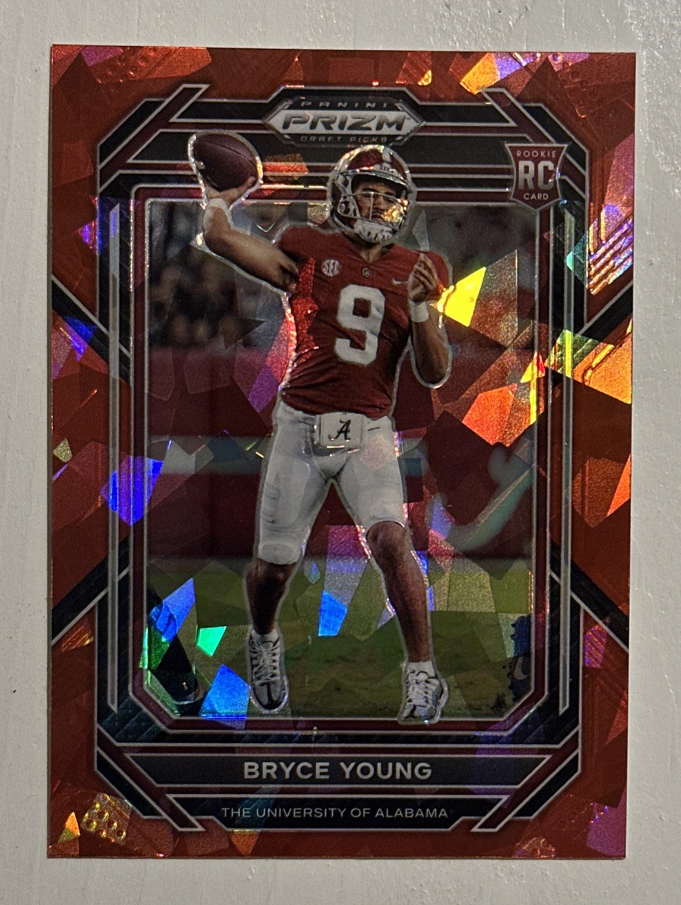 2023 Prizm Draft Picks - Bryce Young #101 - RED CRACKED ICE - Rookie (RC)