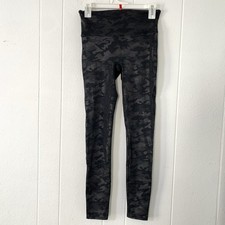 Spanx Leggings Women Medium Black Camo Look At Me Now Seamless Shapewear