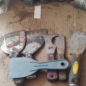Lot of 5 Metal Putty Knives & Scrapers 4 in Blade