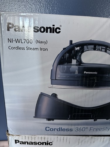 NEW Panasonic NI-WL700 Cordless Steam/Dry Iron, 1500W Wide Stainless Steel NAVY - Picture 2 of 2