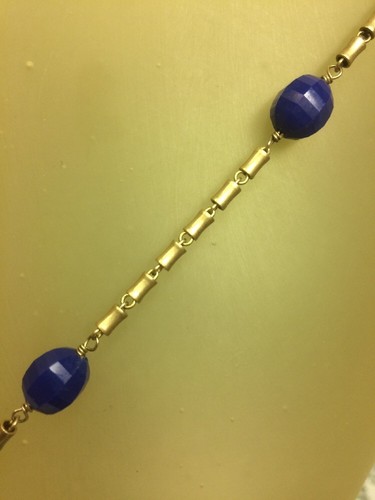 J Crew Signed Necklace Gold Tone W/Royal Blue Faceted Acrylic Beads 36 Inch - Picture 2 of 5