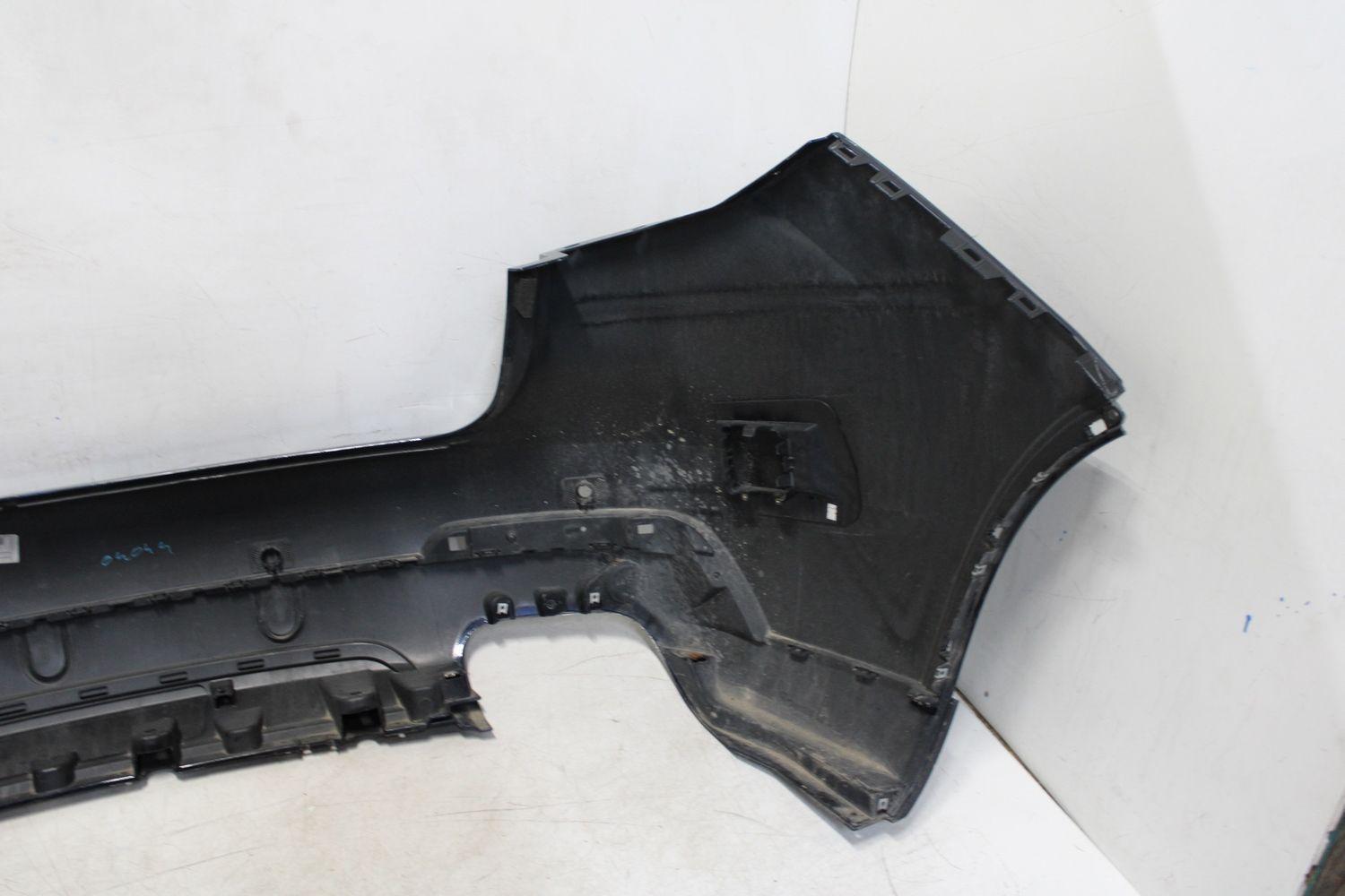 Rear Bumper Assembly MASERATI LEVANTE 21