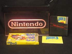 Nintendo NES Super Mario Bros 3 Complete in Original Box Good Condition