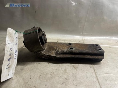 Soporte de transmisión VW Golf I Cabriolet 155 P10871037 - Imagen 2 de 3