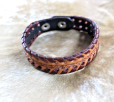 Western Unisex Bracelet 8 3/4 x 5/8 in Natural Leather brown Laced Snap