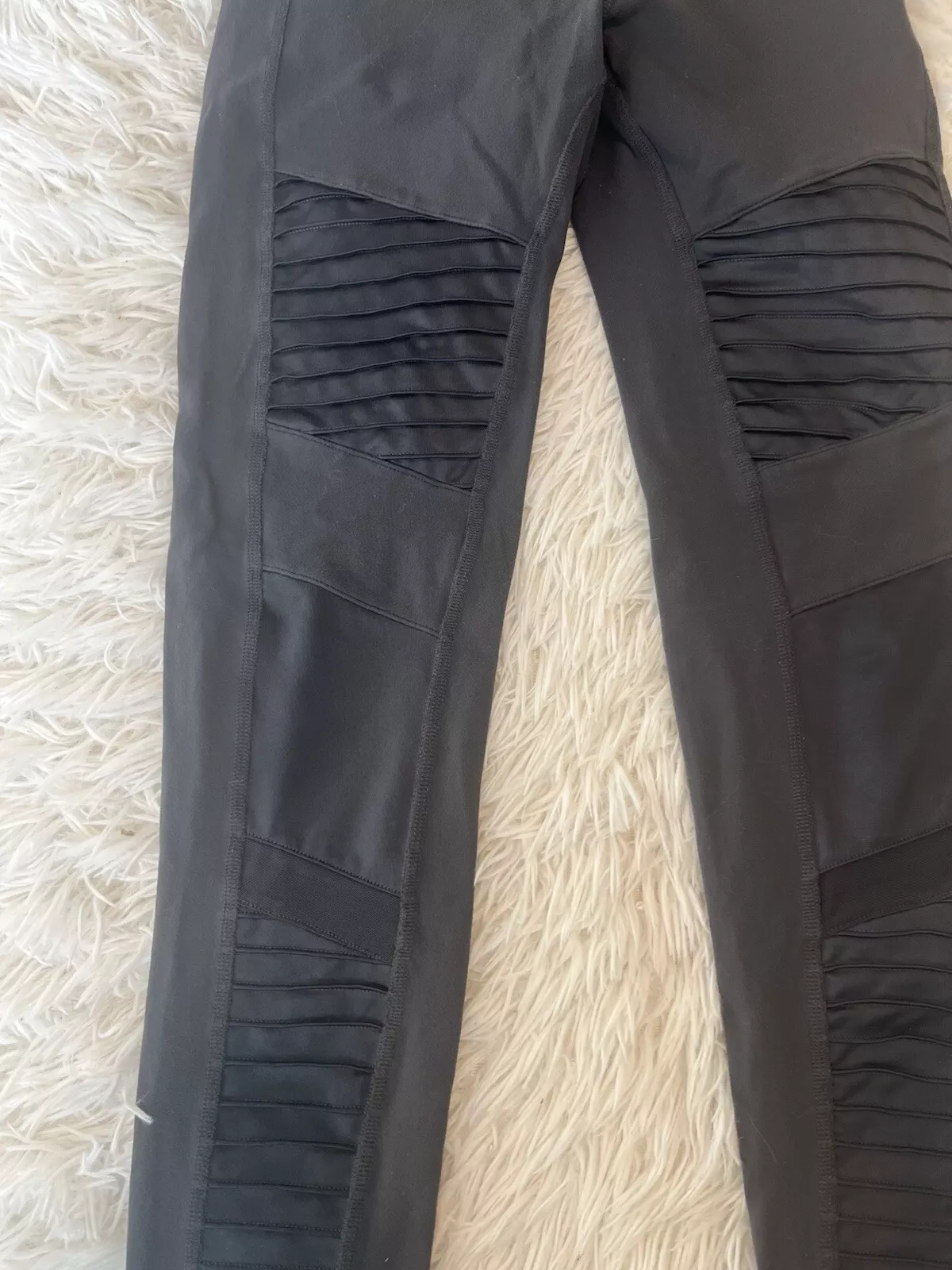 alo-yoga well worn high waisted moto leggings
