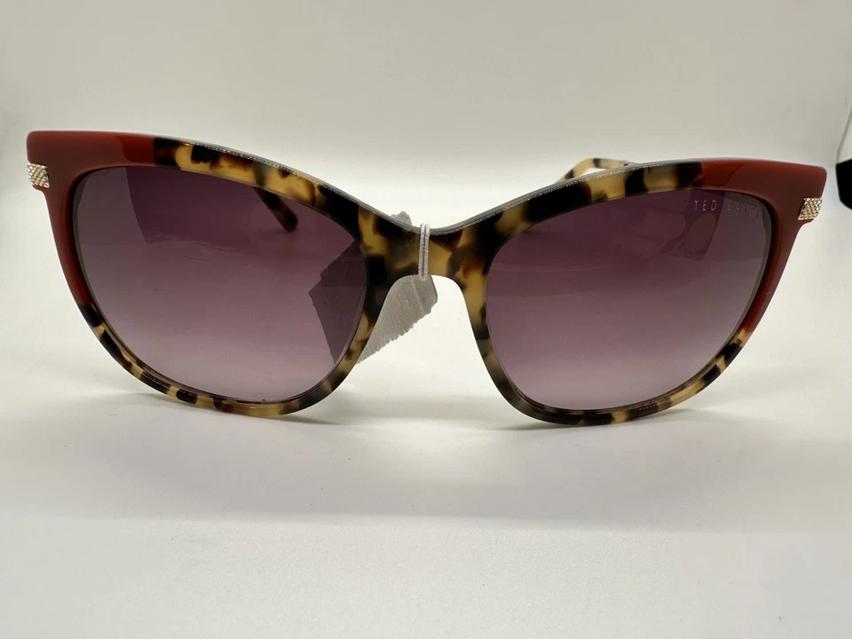 NOVO Óculos de Sol Ted Baker London Olho de Gato Armação Vermelha e Tartaruga Novo com Etiqueta $149 - Imagem 2 de 4