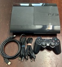 Ps3 superslim 500gb con molti giochi...
