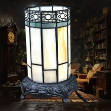 TIFFANY STYLE STAINED GLASS TABLE LAMP. 7.5 Inch Tall. Pre Owned