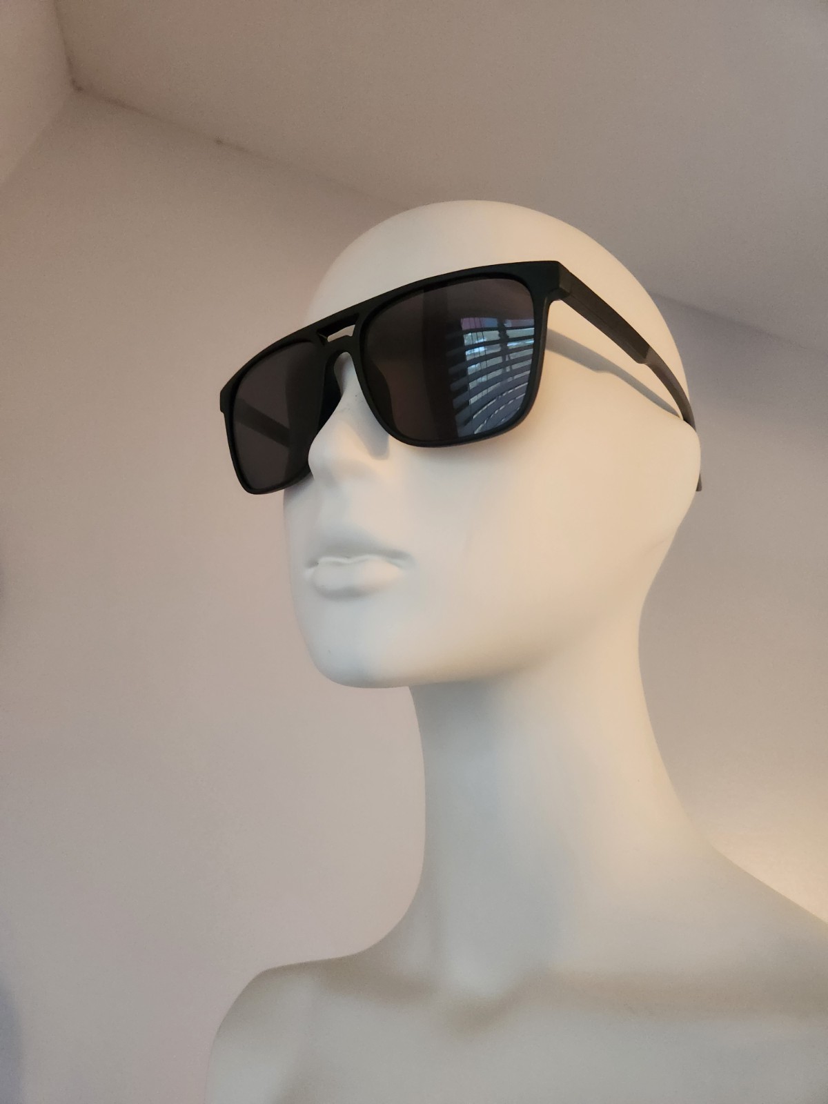 Foster Grant Rectangular Sunglasses - image 13
