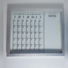 #12 Calendrier neuf à suspendre en verre argenté élargisseur en bois