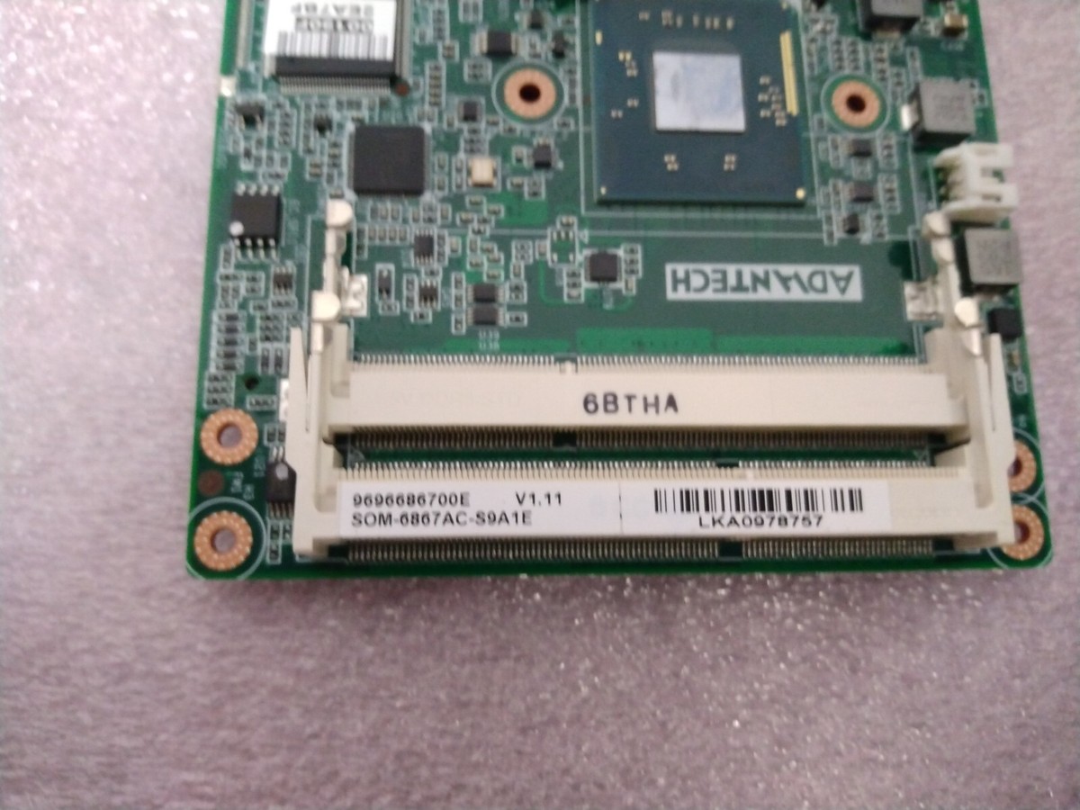Scheda Madre Industriale Advantech SOM-6867 REV.A1 - Usata