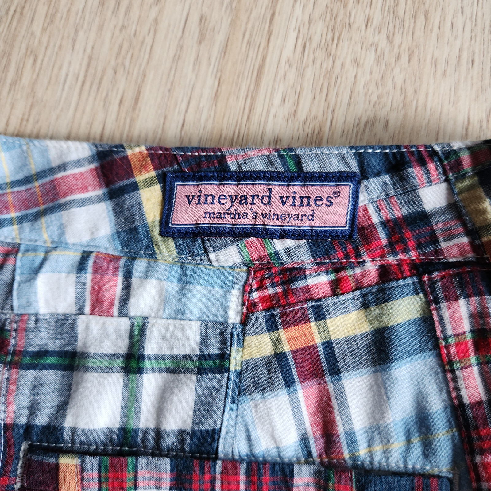 Vineyard Vines Madras Patchwork Plaid Shorts Zip … - image 7