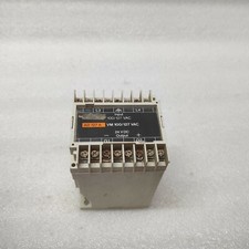 MERLIN GERIN AD127A VM 100/127 VAC POWER SUPPLY 685826