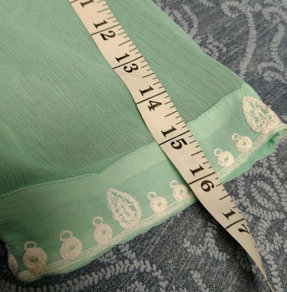 Foto 10 di 12