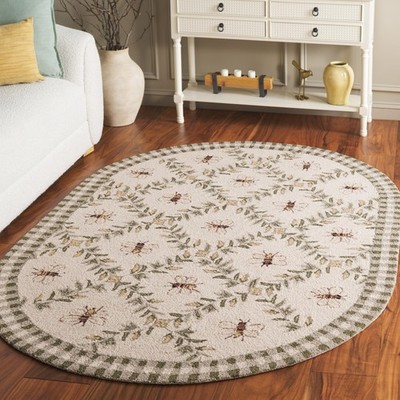Safavieh Chelsea Collection Area Rug - 46 X 66 Oval Ivory Green Hand-Hooked