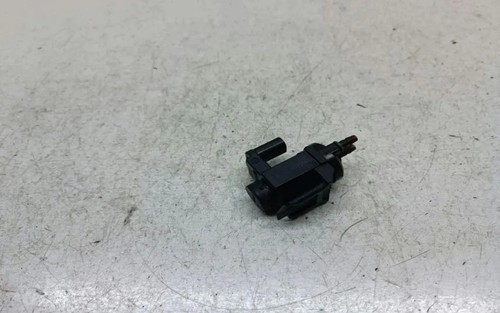 BMW 2 Gran Tourer F46 Vakuumventil 8570591 1.60 Diesel 2016 33659681