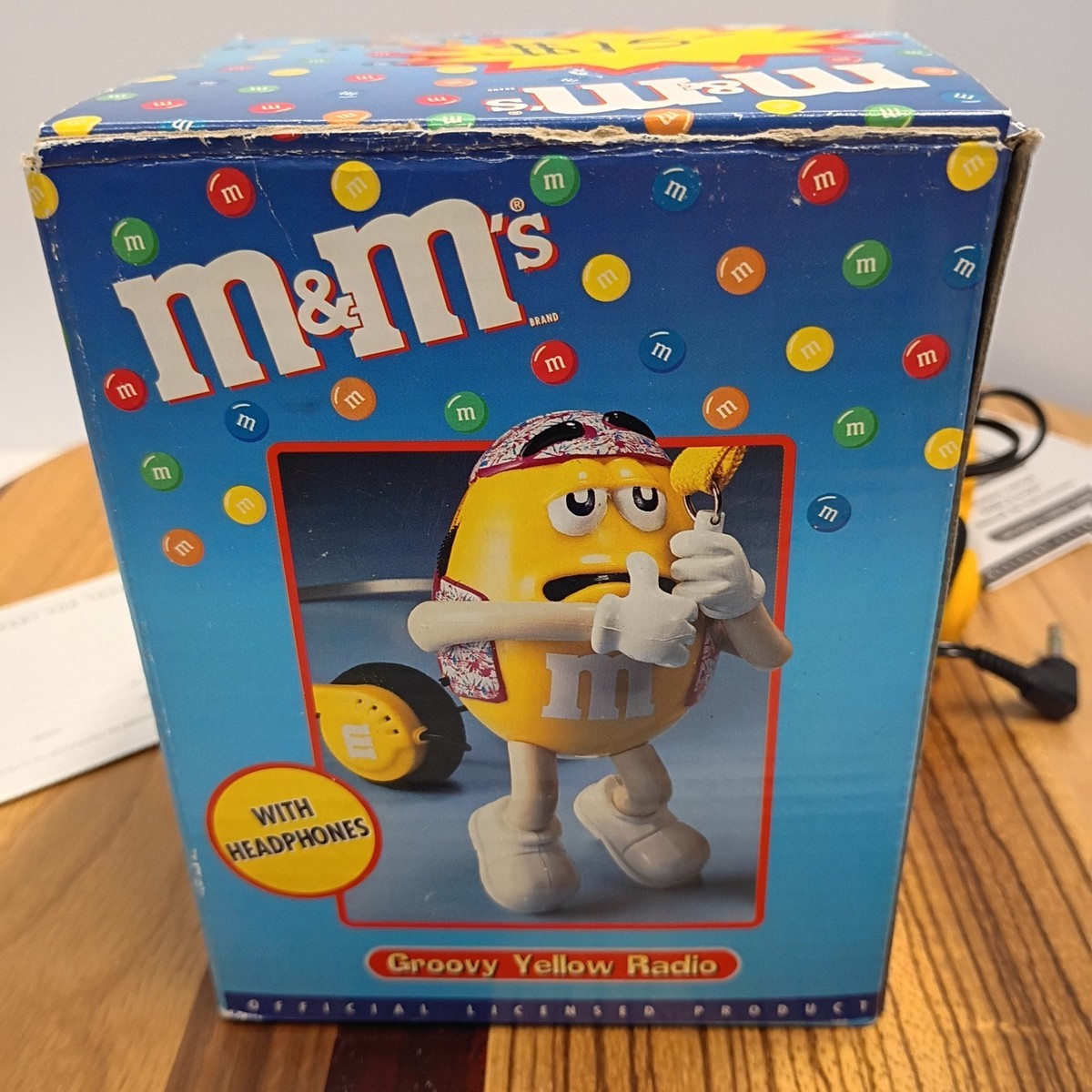 Vintage M&M's Collectible Groovy Yellow Am FM Radio w/ Headphones