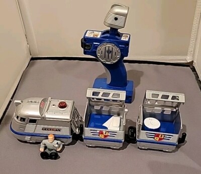 Geotrax Most Admired Team Knight & Sir John Remote Control Train 2