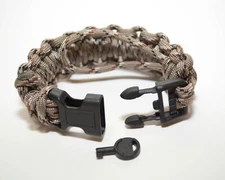 Military/Law Enforcement Adjustablel Camo 550 Paracord Bracelet w/Handcuff Key