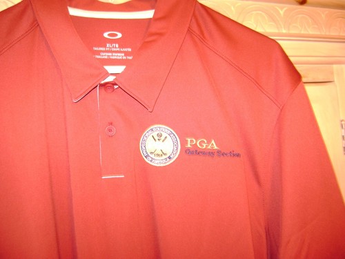 Camisa polo de golf divisional Oakley talla: XL/TG rojo hierro PGA sección L@@K!¡! - Imagen 3 de 6