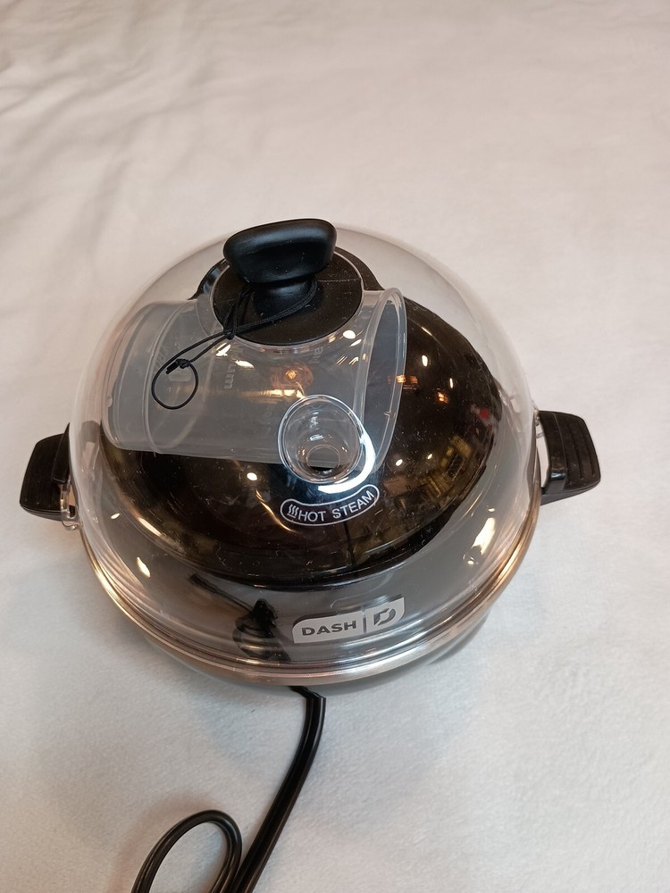 Dash Egg Cooker - New Unused for Perfect Easy Hard Boiled Eggs