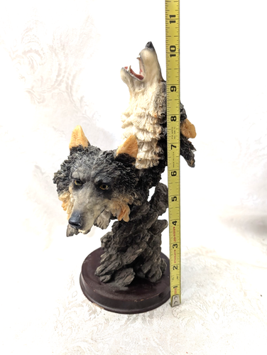 Wolves 2 Head Sculpture Resin Brown Grey 10" Wood Base - Picture 8 of 9