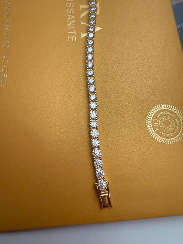 18k Yellow Gold Plated Moissanite Tennis Bracelet 4mm in size 18cm/7 in - Picture 4 of 8