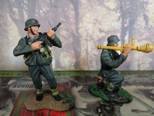 54 mm Britain German Wehrmacht panzershreck team set 17145