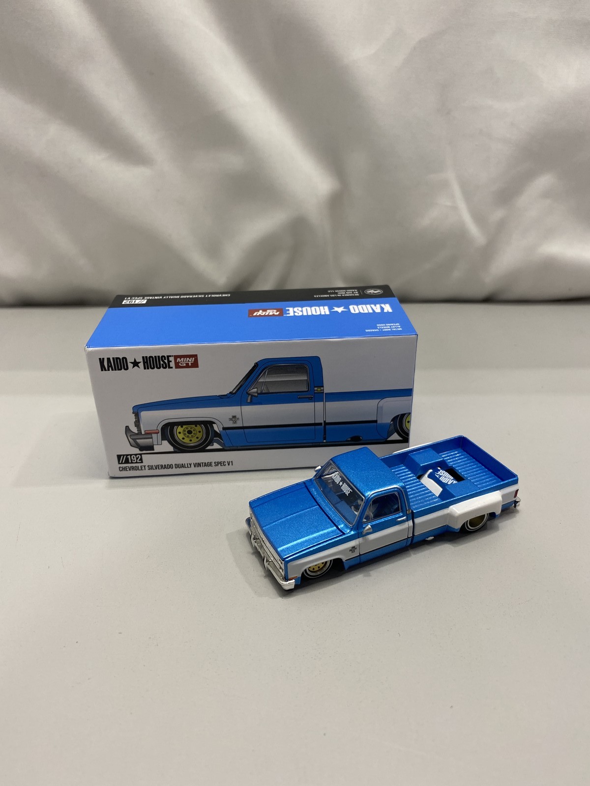 Kaido House GT Chevrolet Silverado Dually Vintage Spec V1