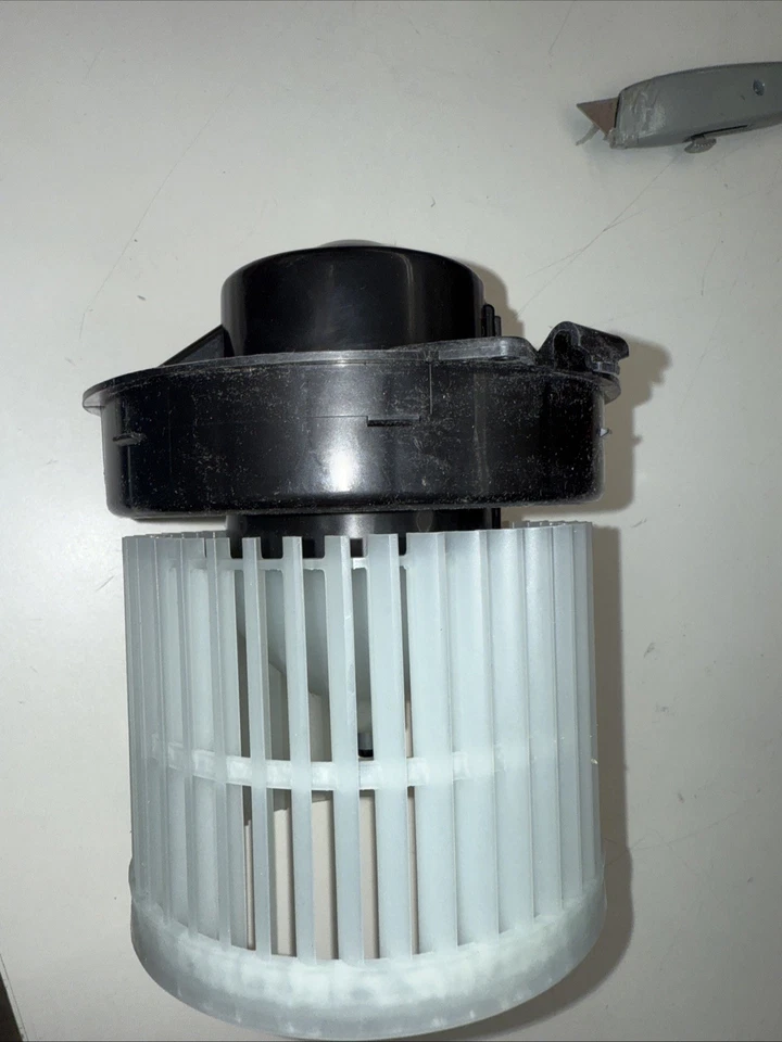 A/C Heater Blower Motor Fan for 2014 15-16 Nissan Versa Note 27226-3AN0A 700285 Foto 3 de 4