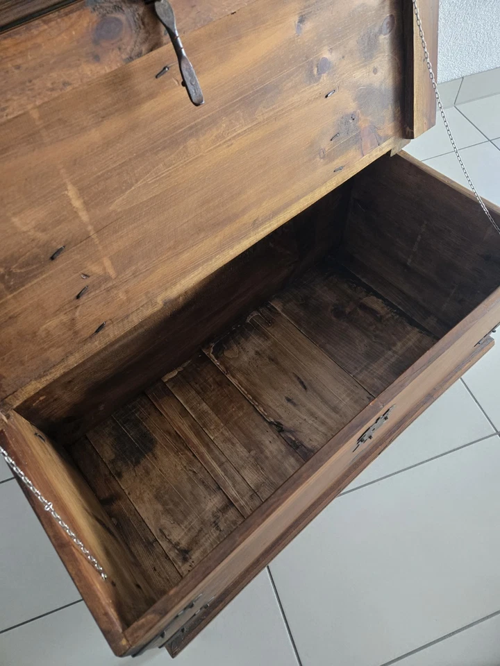 Echtholz Tisch Wohnzimmer Couch Tisch Truhe - Bild 3 von 4