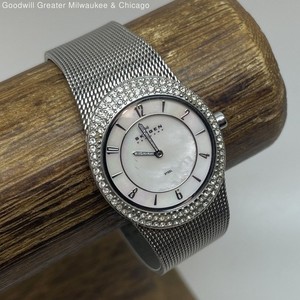 Skagen Rhinestone Bezel Quartz Stainless Steel Watch 41.6g