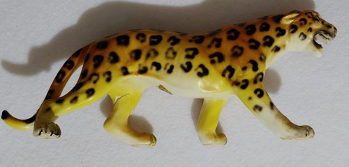 VINTAGE - CREST- Leopard Ceramic - 9in x 3 1/2 in - Japan -60s-70s- Needs Repair - Picture 5 of 15