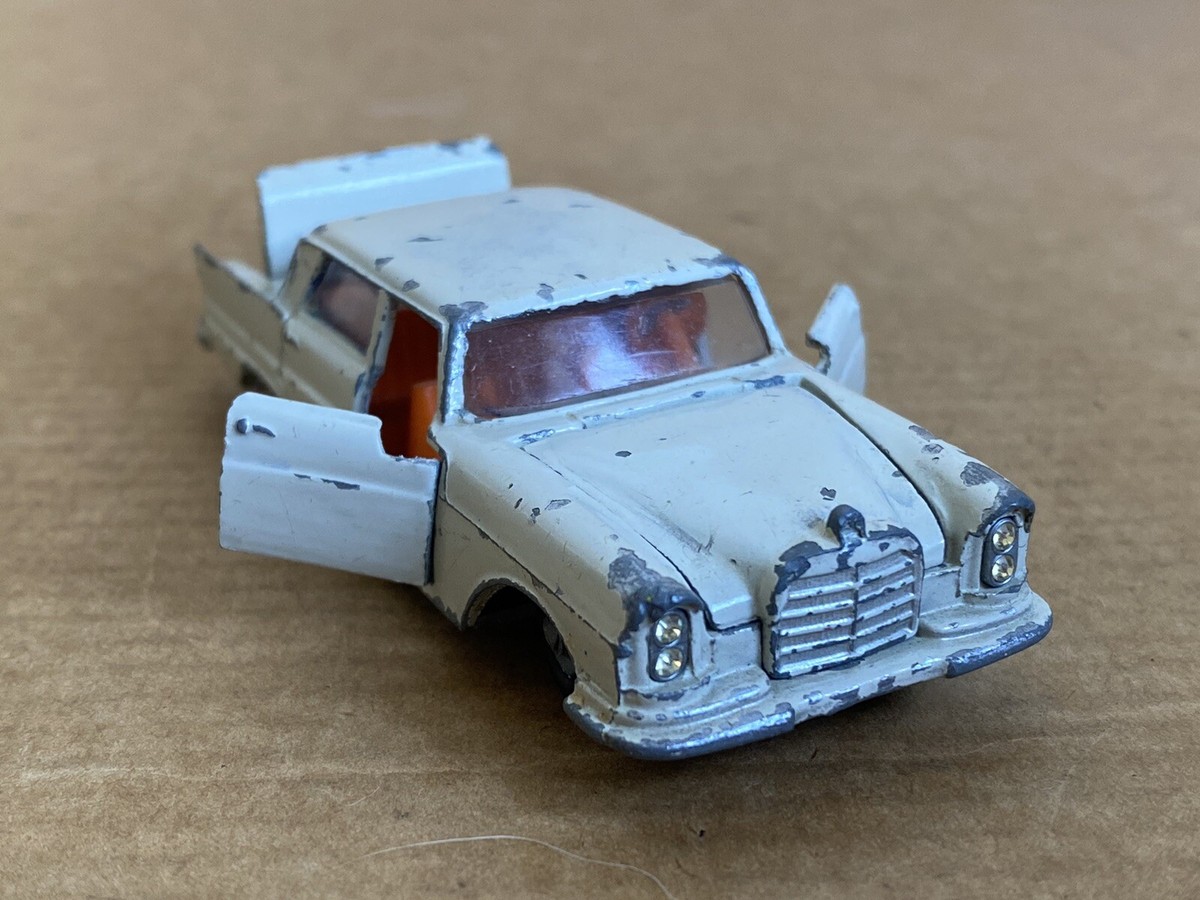 LoneStar Impy Road-Master, Mercedes-Benz 220 SE, 1:63, Die