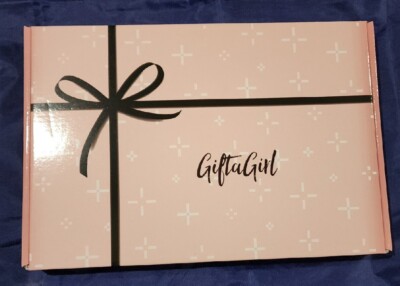 GIFTAGIRL Grandma Gifts, Grandma Picture Frame. Grandkids Can't Spoil Ourselves