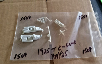 Nice Old Time Engine Parts for your Junk Yard  1/24/25 scale  Package #1509 @