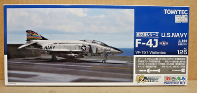 Tomytec AC126 U.S.NAVY F-4J VF-151 Vigilantes 1/144 Scale RARE