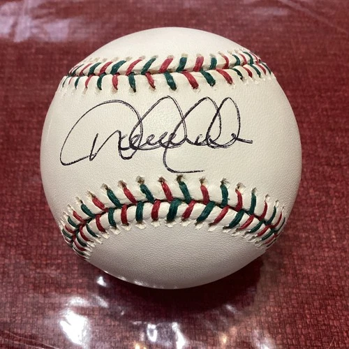 Derek Jeter AUTOGRAPH Baseball w/ *Steiner COA Sticker* SIGNED