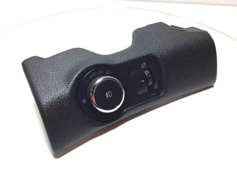 2011-2015 雪佛兰 MALIBU 头灯开关带挡板黑色 26682 — 第 3/4 张图片