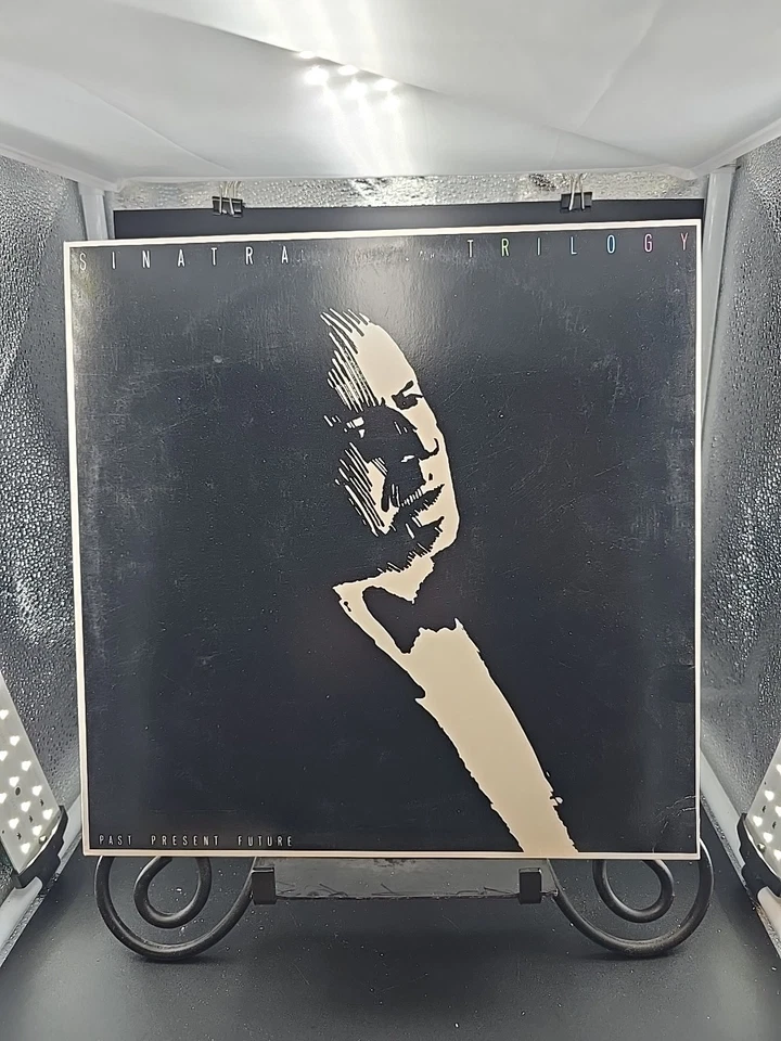 Frank Sinatra Trilogy Past Present Future 1980 OG 3LP VG+/VG+ - Image 3 of 4