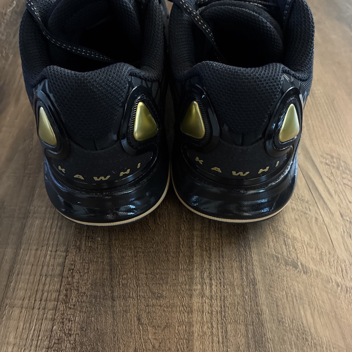 New Balance Kawhi IV Black Gold Men Size 9 Basketball Shoes BBKLSWG4 Size 9 Men main image 3