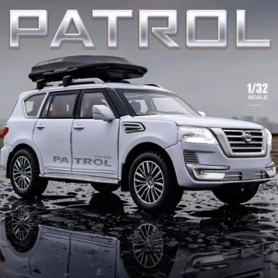 Modèle Réduit Nissan Patrol Y62 1:32 - Alliage Diecast - Portes Ouvrantes, Lumière Et Son - Avec Barre De Toit - Pour Collection