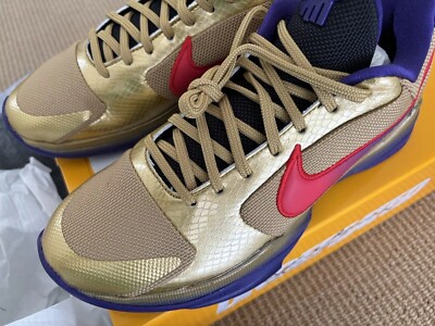 Size 7.5 M / 9 W - Nike Zoom Kobe 5 Protro x Undefeated Hall Size 7.5 M / 9 W - Nike Zoom Kobe 5 Protro x Undefeated Hall