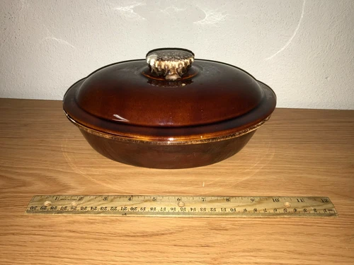 VINTAGE HP HULL POTTERY CO OVEN PROOF 10" OVAL SERVING DISH W/ LID