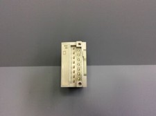 TSXDEZ08A4     -  SCHNEIDER ELECTRIC     Module 8 entrées    RECONDITIONNÉ