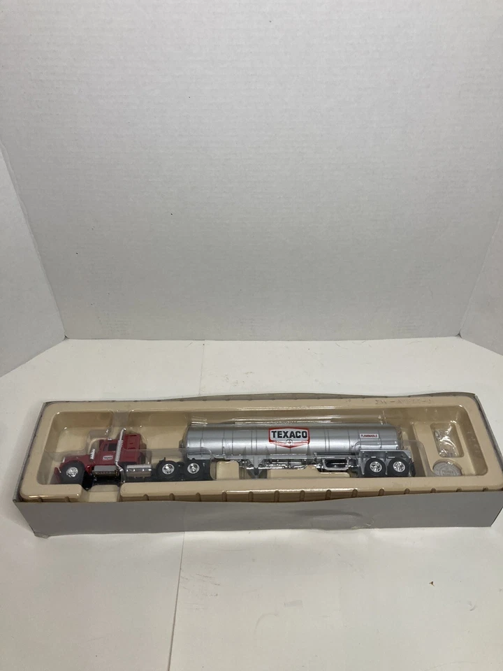 Corgi US55703 1:50 Kenworth W925 Semi Tanker TEXACO Ltd Edition Box Damaged New - Image 4 of 4