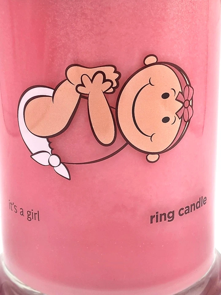 DIAMOND CANDLES Its A GIRL Vaso Grande Pilar Tarro ANILLO Vela ROSA Bebé 21 OZ Foto 4 de 4