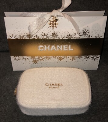 Makeup Kit Chanel Beauty Set Bag Chanel Christmas 2024 Makeup Bag